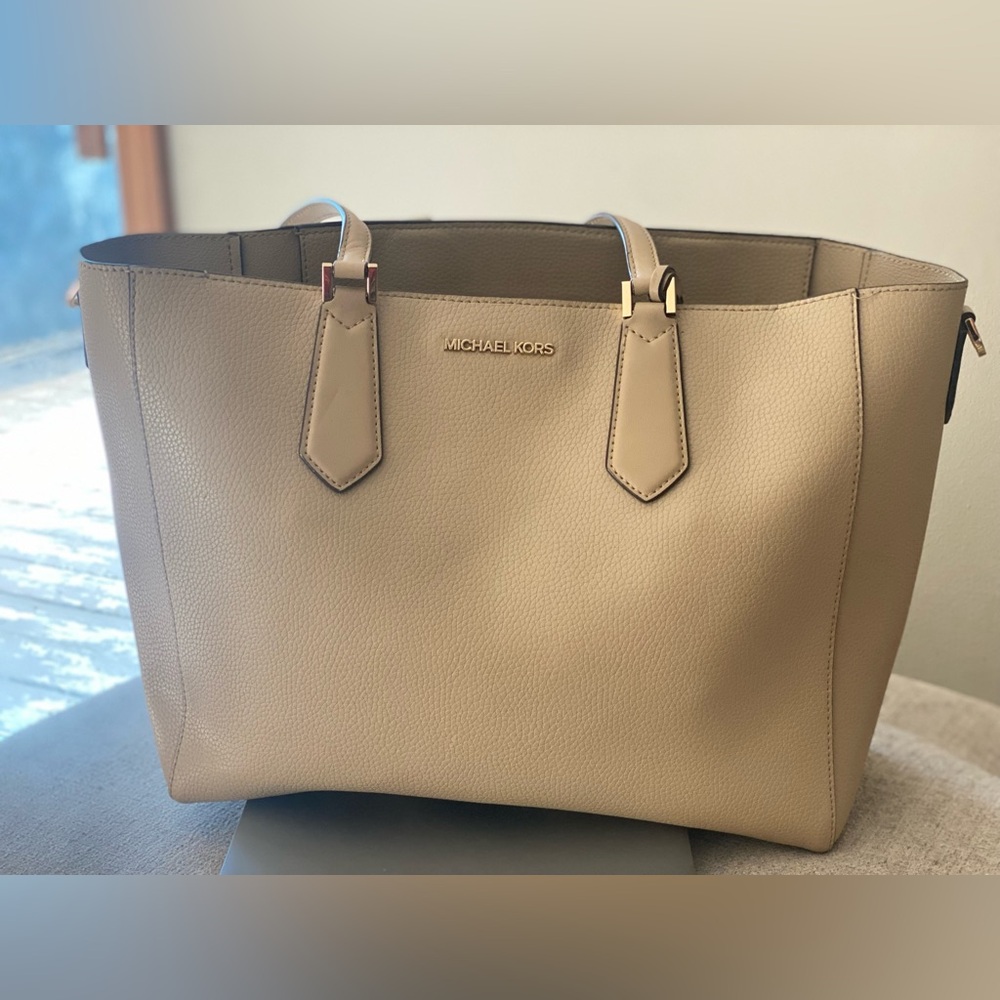 Michael Kors Tan Leather Tote